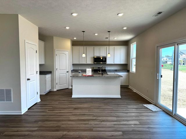 272 Dowler Drive, Lot 303, South Bloomfield, OH 43103