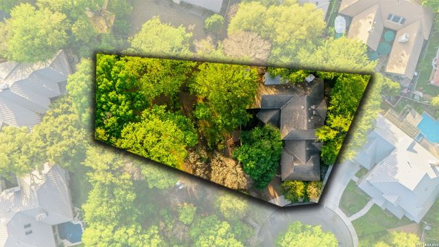 9 Scarborough Square, San Antonio, TX 78218