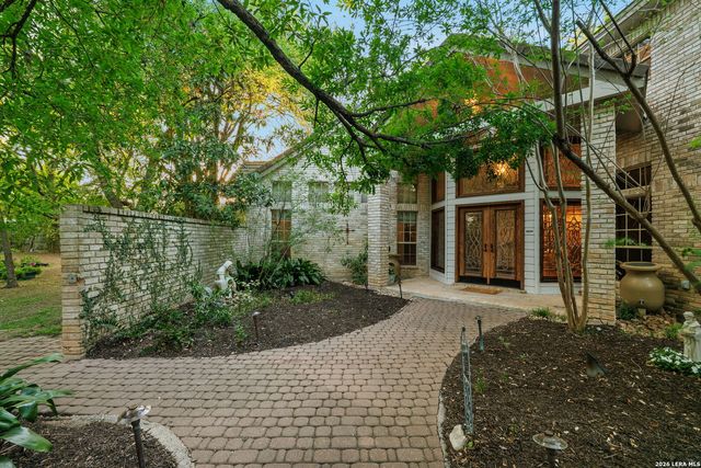 9 Scarborough Square, San Antonio, TX 78218