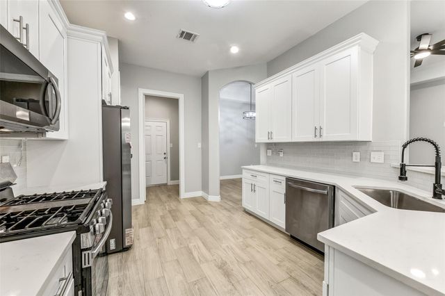 1518 Oleander Drive, La Marque, TX 77568