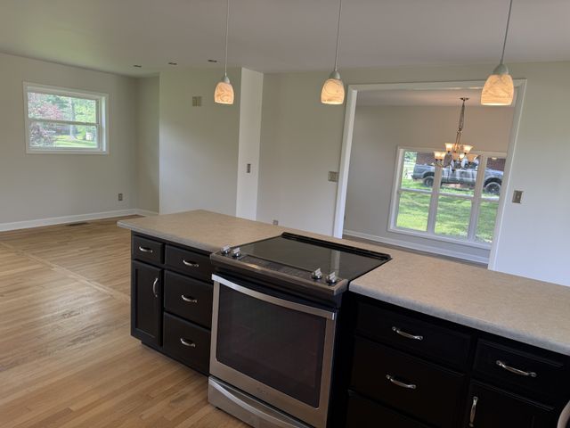 1009 Due West Cir, Lafayette, TN 37083