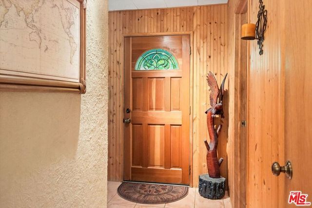 30473 Mulholland 33, Agoura Hills, CA 91301