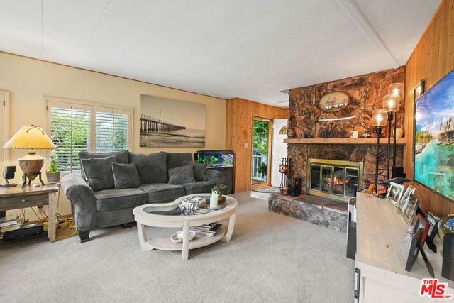 30473 Mulholland 33, Agoura Hills, CA 91301