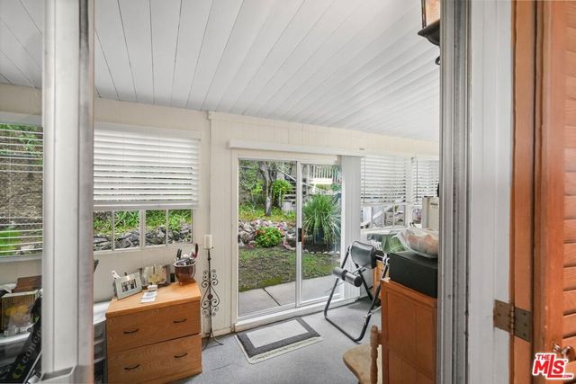 30473 Mulholland 33, Agoura Hills, CA 91301