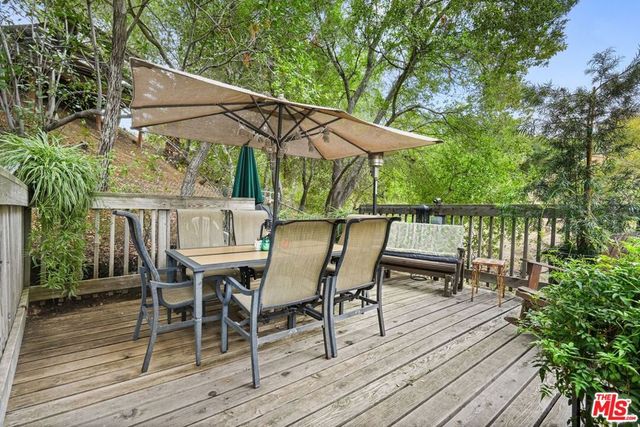 30473 Mulholland 33, Agoura Hills, CA 91301