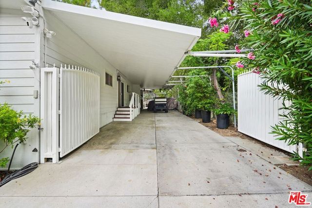 30473 Mulholland 33, Agoura Hills, CA 91301