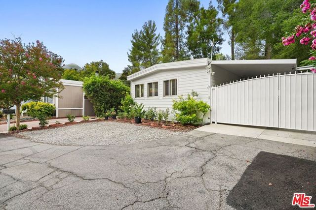 30473 Mulholland 33, Agoura Hills, CA 91301