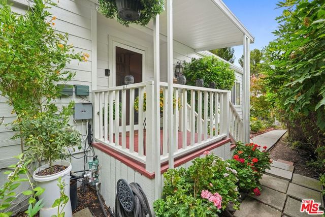 30473 Mulholland 33, Agoura Hills, CA 91301