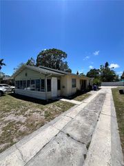 1708 28TH STREET W, Bradenton, FL 34205