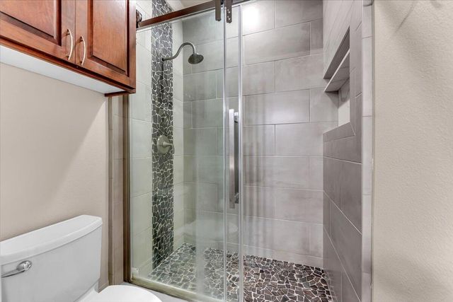 21810 Los Altos Drive, Palo Cedro, CA 96073