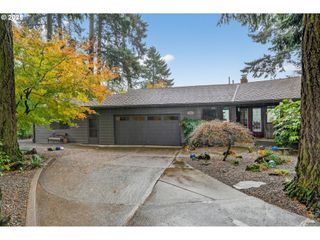 17542 KIRKWOOD Rd, Gladstone, OR 97027