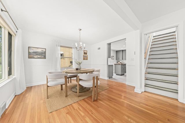 534 N 105th STREET, Wauwatosa, WI 53226