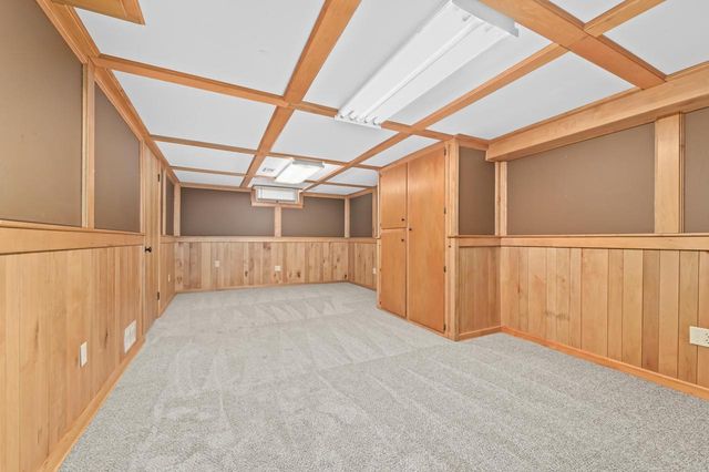534 N 105th STREET, Wauwatosa, WI 53226