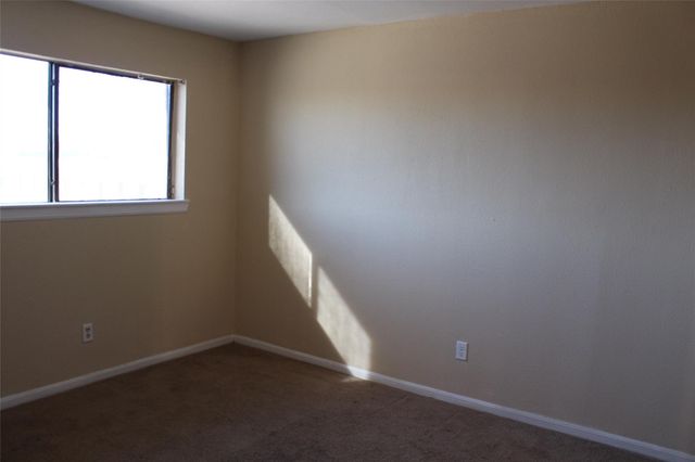 16111 Aspenglen Drive 806, Houston, TX 77084