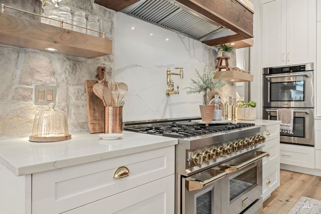 6805 S Pemberley Way, Meridian, ID 83642 photo 5