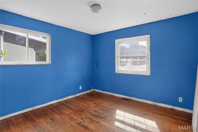 2325 Patterson Road, Florissant, MO 63031