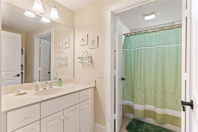 122 Shady Brook Circle 201, St Simons Island, GA 31522