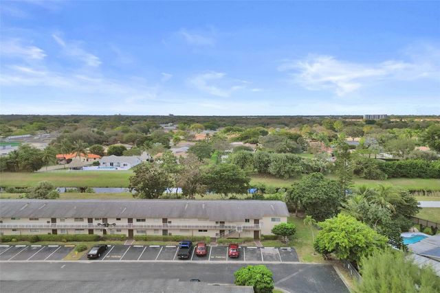 651 NW 80th Terrace 207, Margate, FL 33063