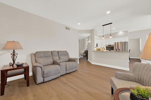 948 Honeysuckle Drive, San Marcos, CA 92078