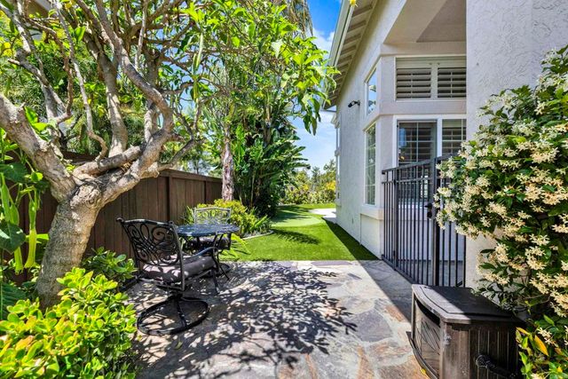948 Honeysuckle Drive, San Marcos, CA 92078