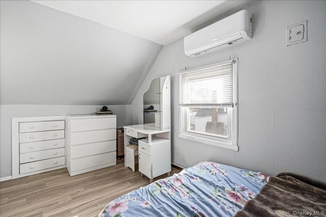 57 Pond Lane, Levittown, NY 11756