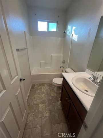 16001 Chase, Fontana, CA 92336