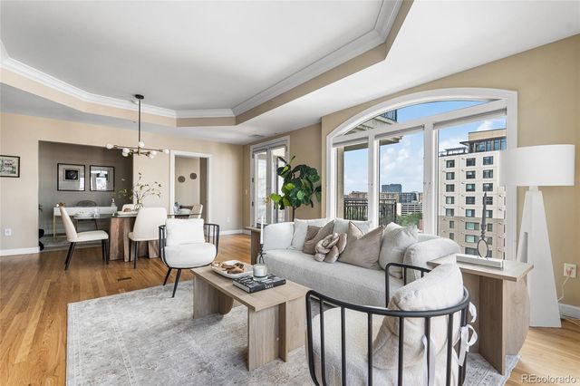 1827 N Grant Street 800, Denver, CO 80203