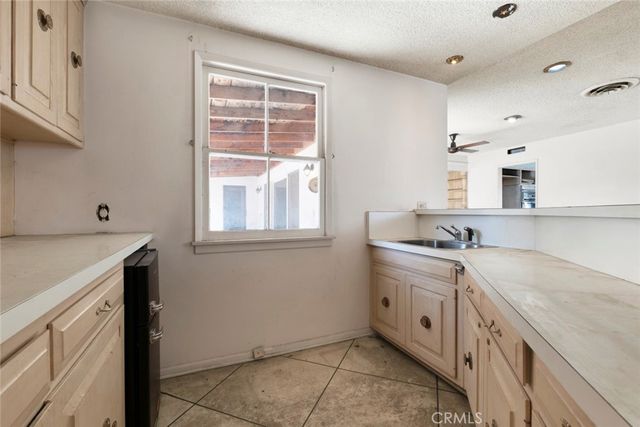 12932 Addison Street, Sherman Oaks, CA 91423