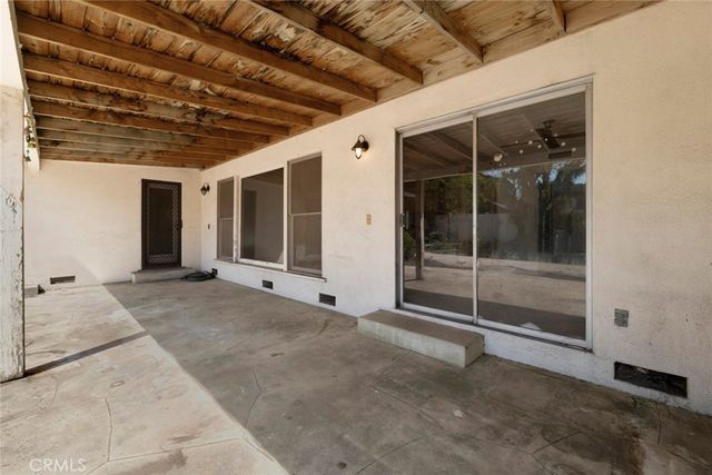 12932 Addison Street, Sherman Oaks, CA 91423