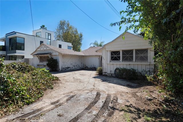 12932 Addison Street, Sherman Oaks, CA 91423