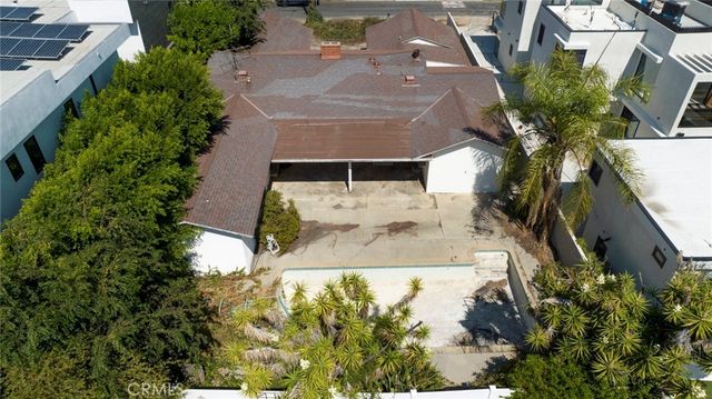12932 Addison Street, Sherman Oaks, CA 91423
