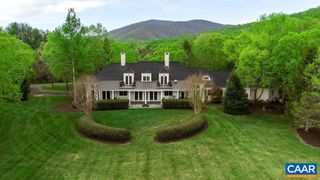 1310 MONOCAN DR, Nellysford, VA 22958
