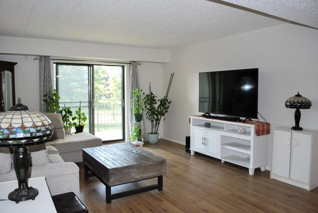 321 Deerpath Drive 210, Schererville, IN 46375