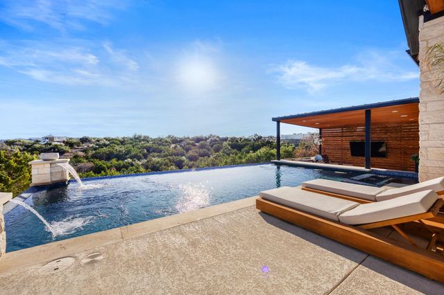 5001 Creek Meadow CV, Spicewood, TX 78669