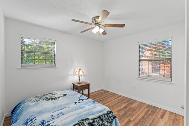 212 Aza Place, Crestview, FL 32539