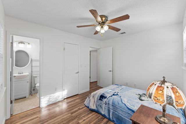 212 Aza Place, Crestview, FL 32539