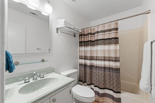 212 Aza Place, Crestview, FL 32539