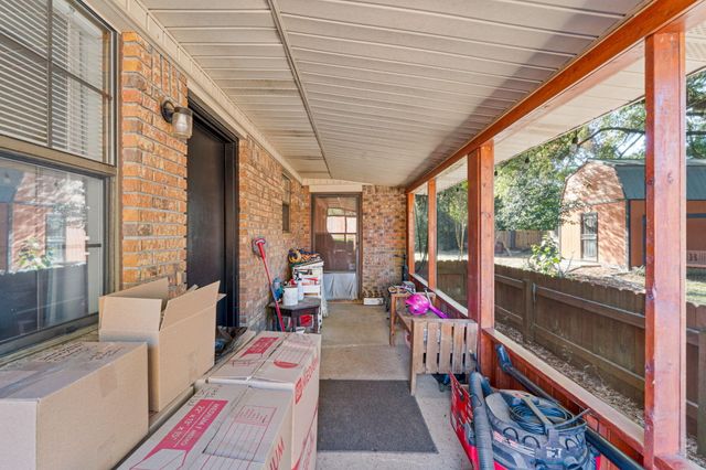 212 Aza Place, Crestview, FL 32539