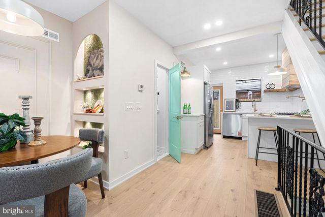 1834 S ROSEWOOD ST, Philadelphia, PA 19145