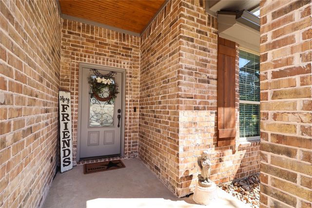 8701 Oakland Court, Granbury, TX 76049