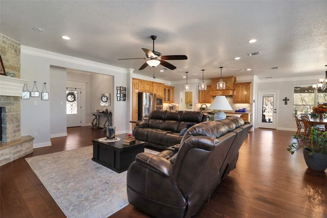 8701 Oakland Court, Granbury, TX 76049