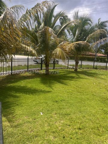 29045 SW 157th Ave, Homestead, FL 33033