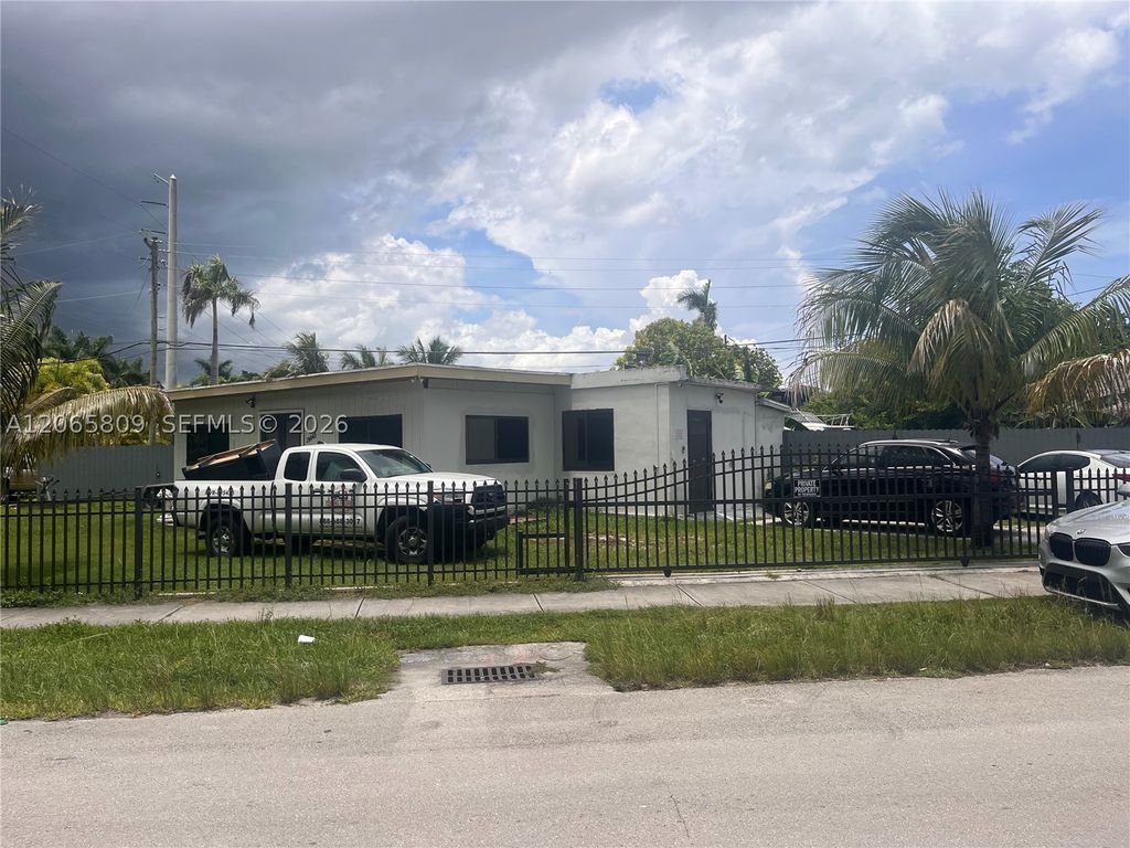 29045 SW 157th Ave, Homestead, FL 33033