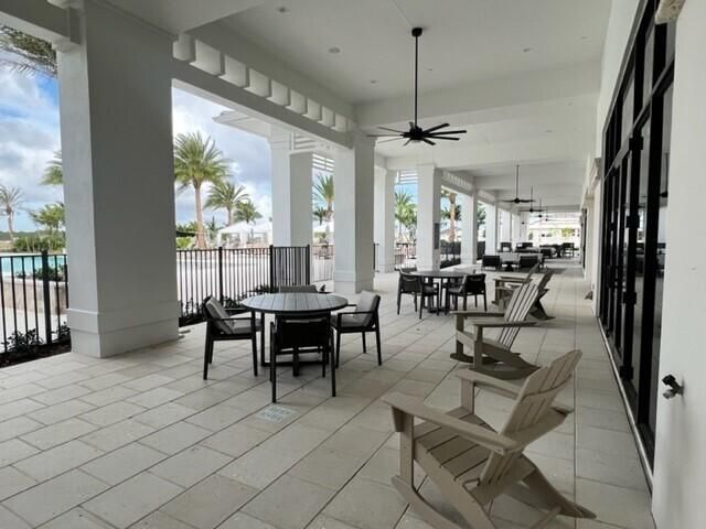 10219 Timber Creek Way, Palm Beach Gardens, FL 33412