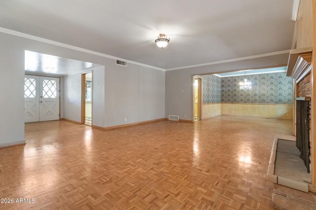 4140 E SAN MIGUEL Avenue, Phoenix, AZ 85018