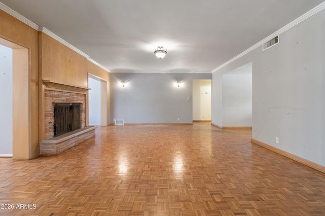 4140 E SAN MIGUEL Avenue, Phoenix, AZ 85018