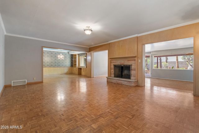 4140 E SAN MIGUEL Avenue, Phoenix, AZ 85018