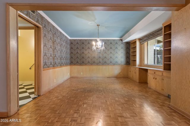 4140 E SAN MIGUEL Avenue, Phoenix, AZ 85018