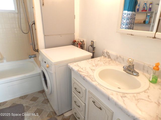 2975 Indian River Drive NE, Palm Bay, FL 32905