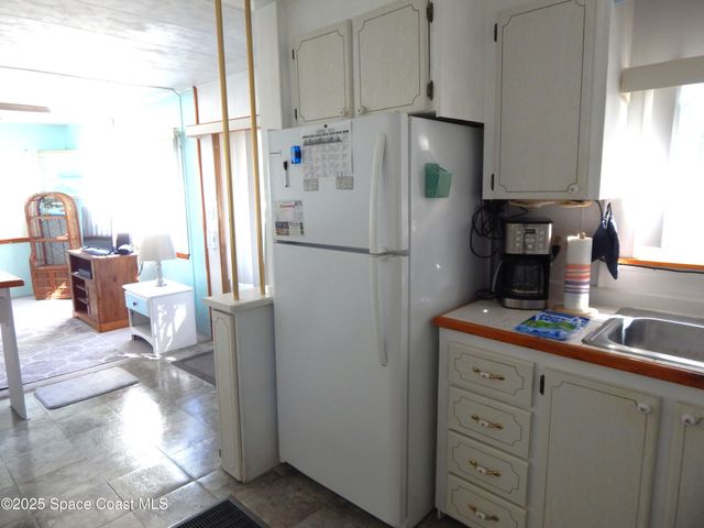 2975 Indian River Drive NE, Palm Bay, FL 32905